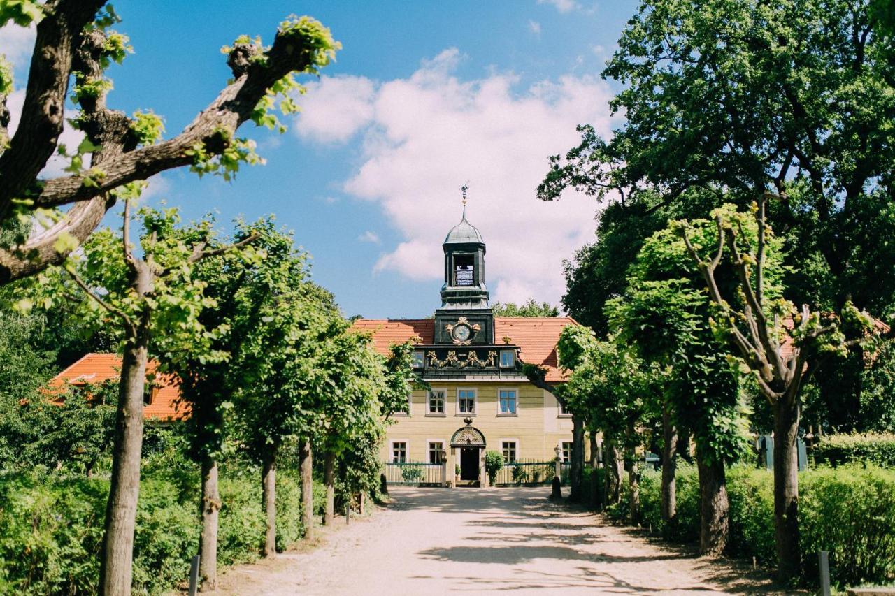Hotel Villa Sorgenfrei & Restaurant Atelier Sanssouci Radebeul Esterno foto