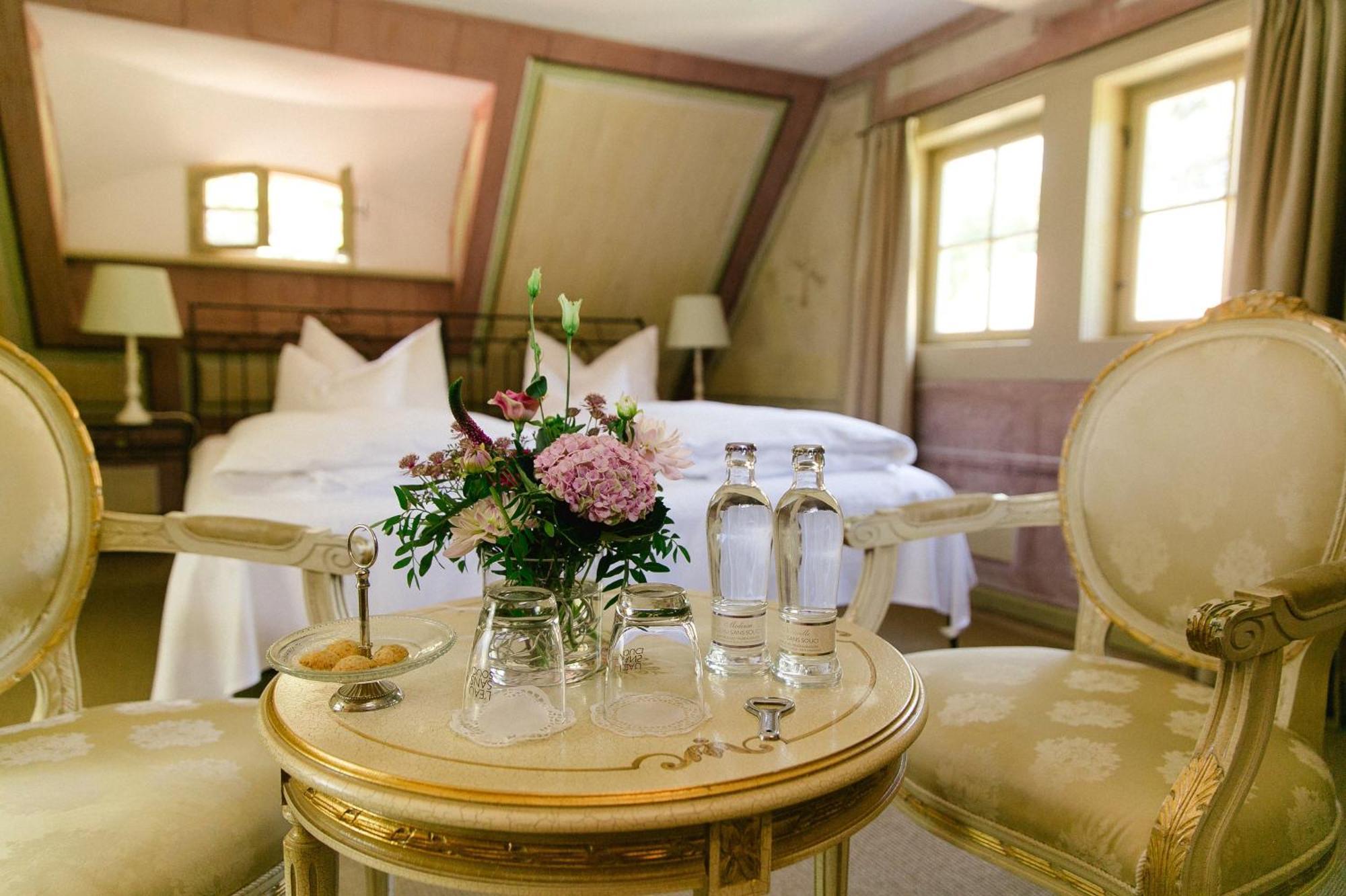 Hotel Villa Sorgenfrei & Restaurant Atelier Sanssouci Radebeul Esterno foto