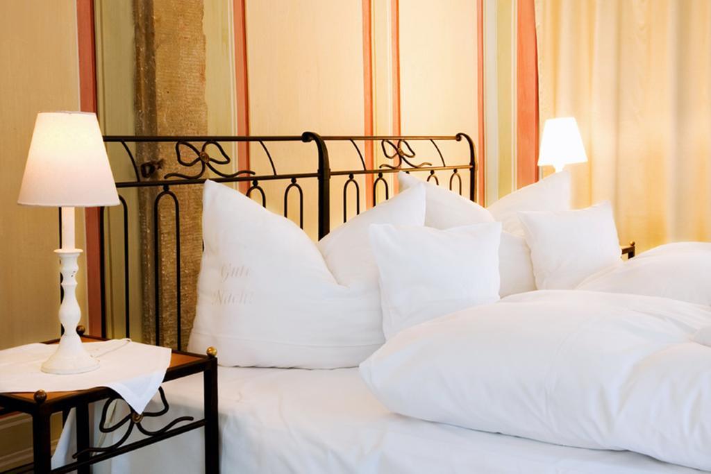 Hotel Villa Sorgenfrei & Restaurant Atelier Sanssouci Radebeul Esterno foto