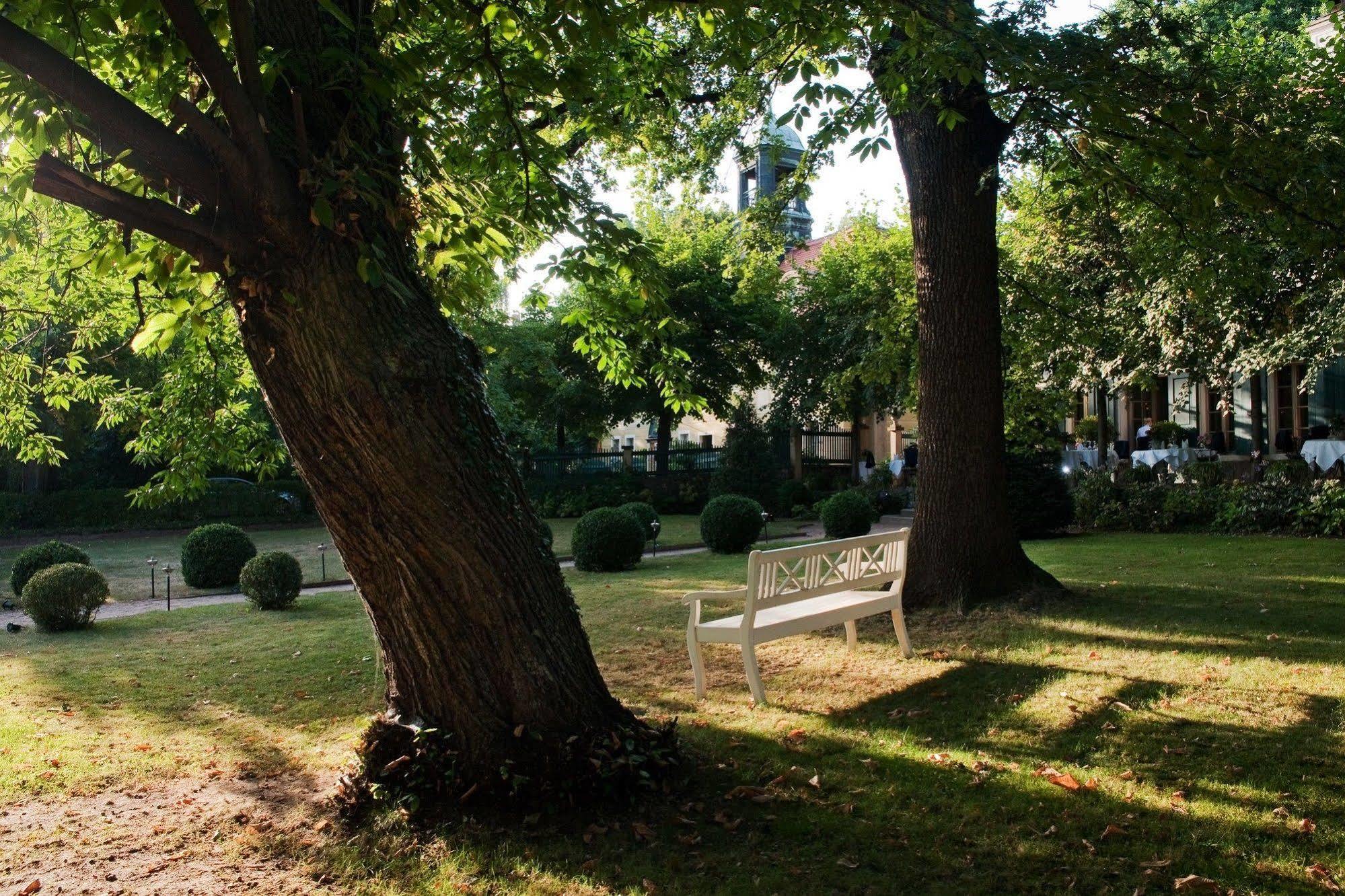 Hotel Villa Sorgenfrei & Restaurant Atelier Sanssouci Radebeul Esterno foto